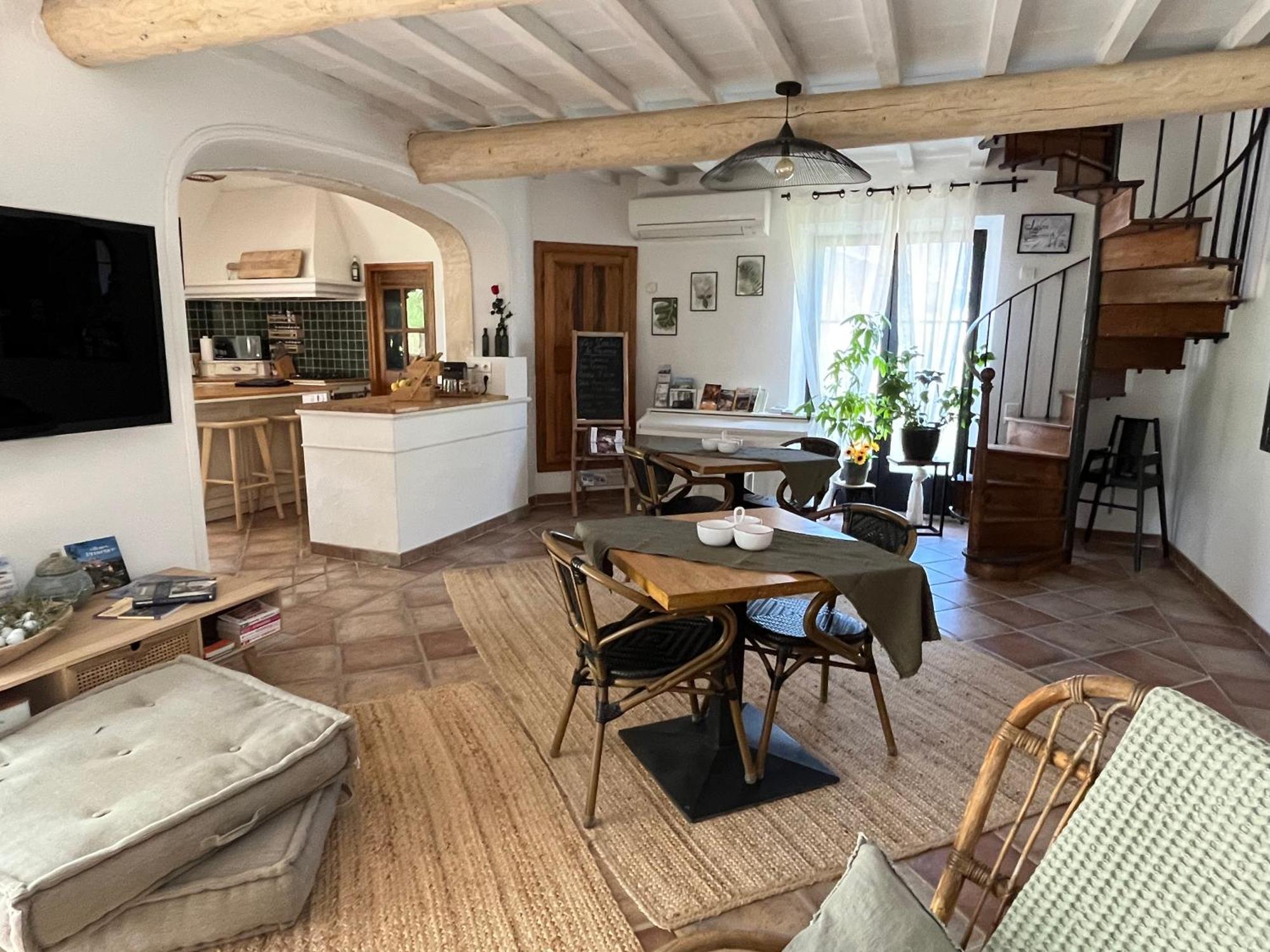 Hestia Acomodação com café da manhã Robion en Luberon Exterior foto