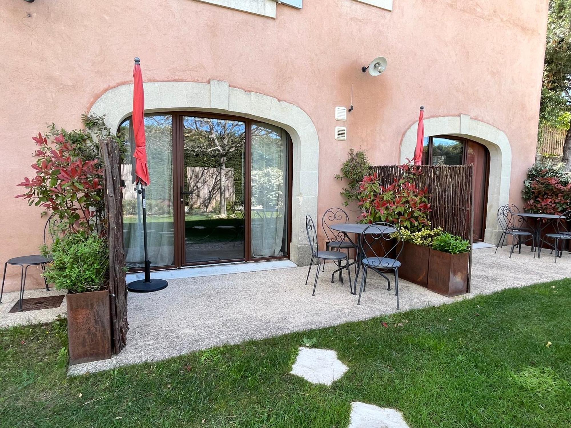 Hestia Acomodação com café da manhã Robion en Luberon Exterior foto
