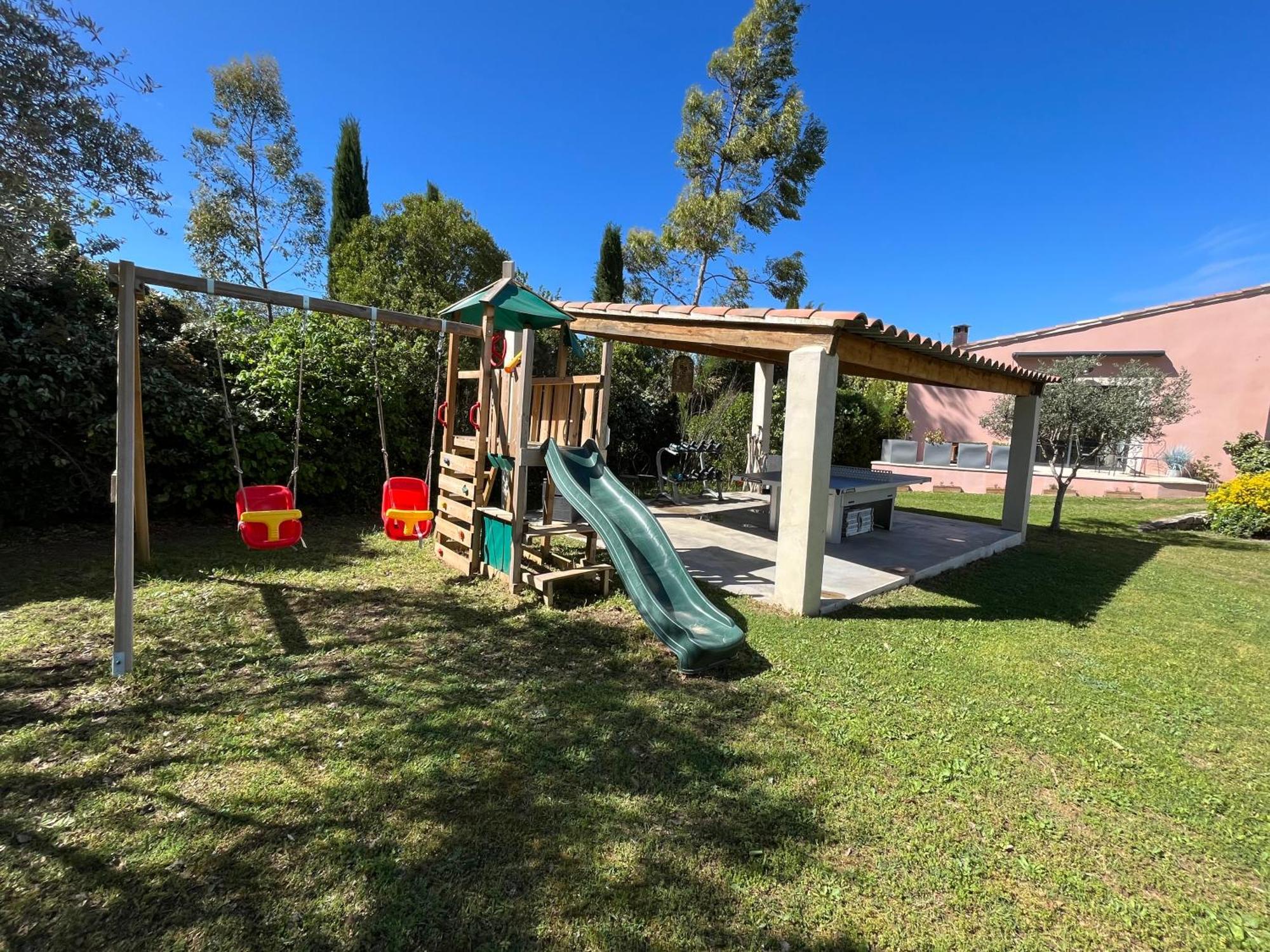 Hestia Acomodação com café da manhã Robion en Luberon Exterior foto