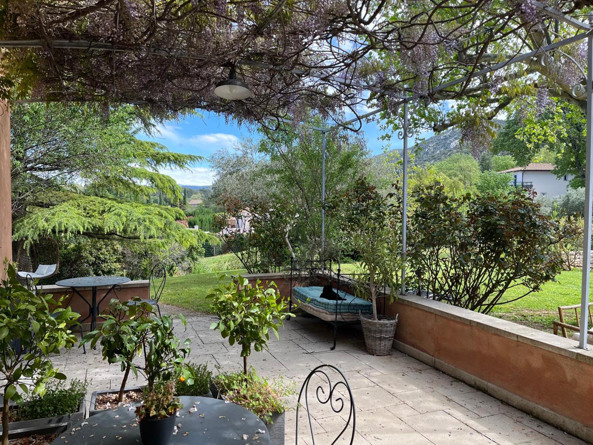 Hestia Acomodação com café da manhã Robion en Luberon Exterior foto
